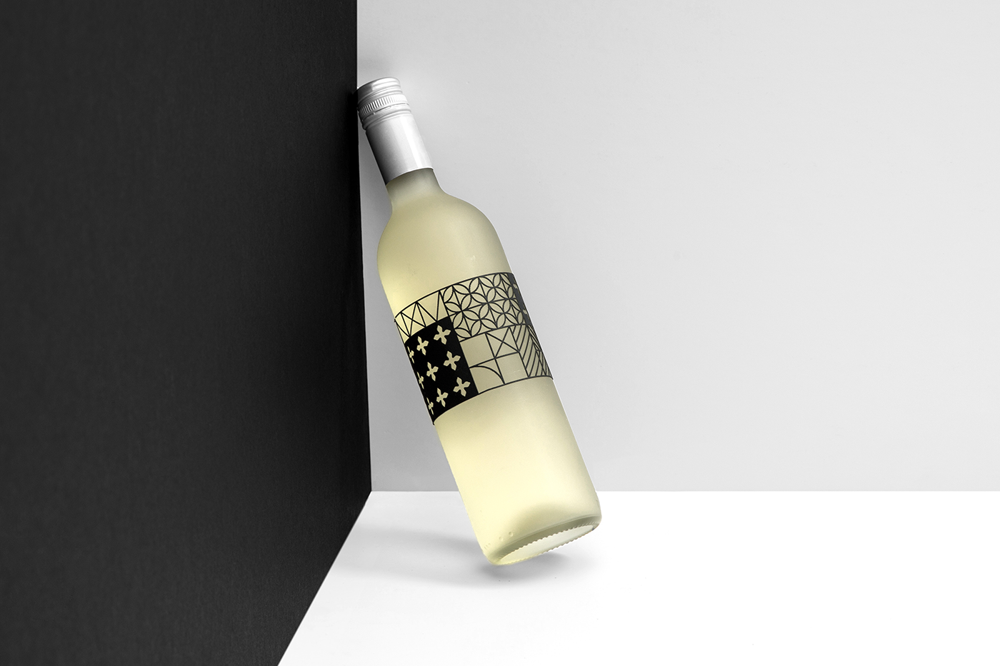 易于區(qū)分食品品類的綜合市場品牌標(biāo)識包裝設(shè)計