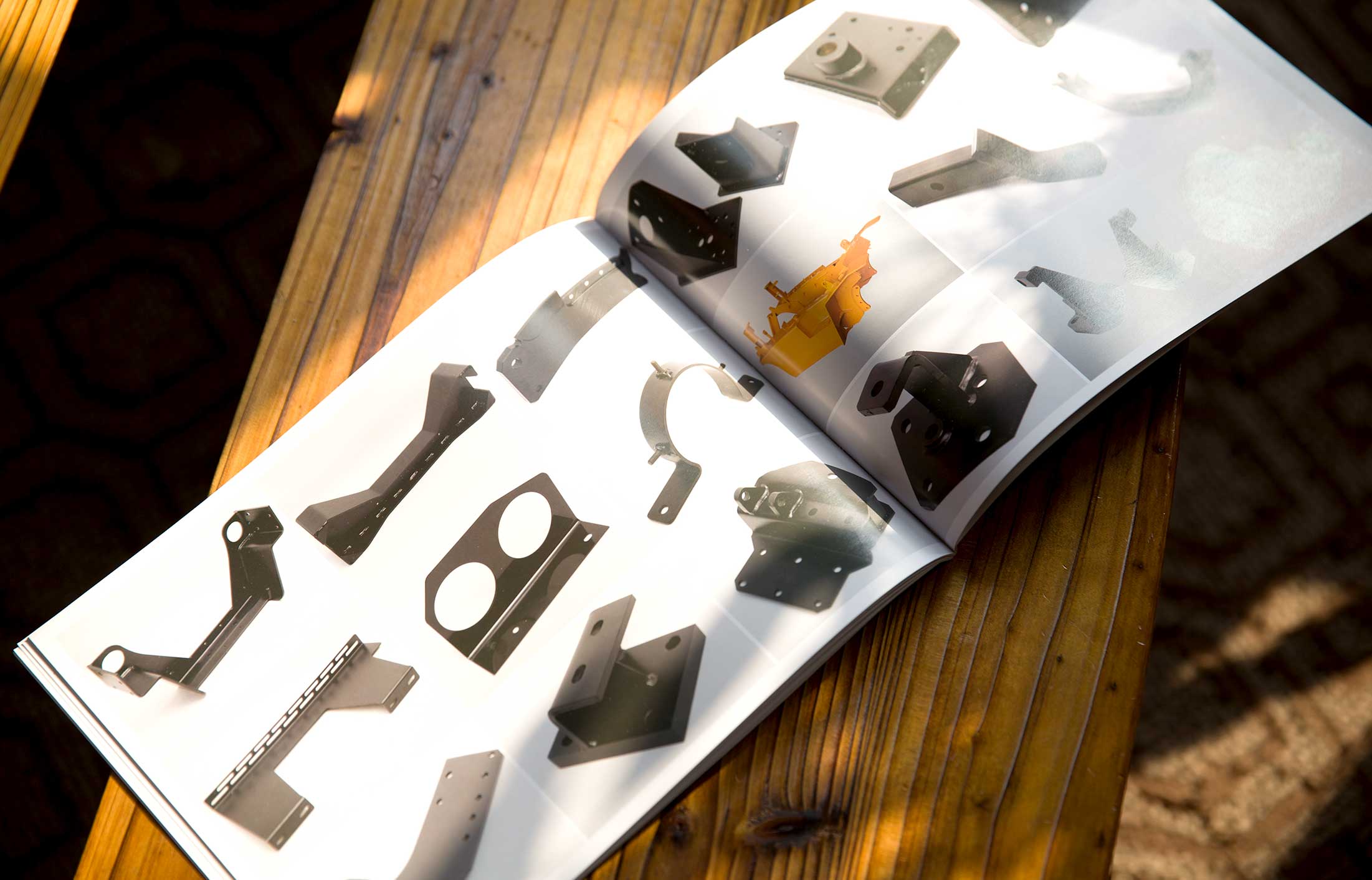 宏立機(jī)械制造宣傳冊